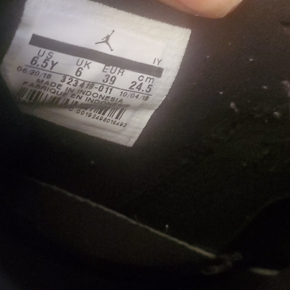 Jordan 6 Rings - Picture 6 of 7